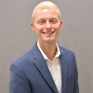 Danny 2021 Headshot